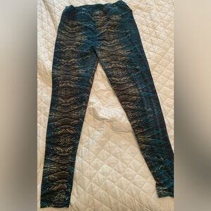 LuLaRoe Tall and Curvy Legging